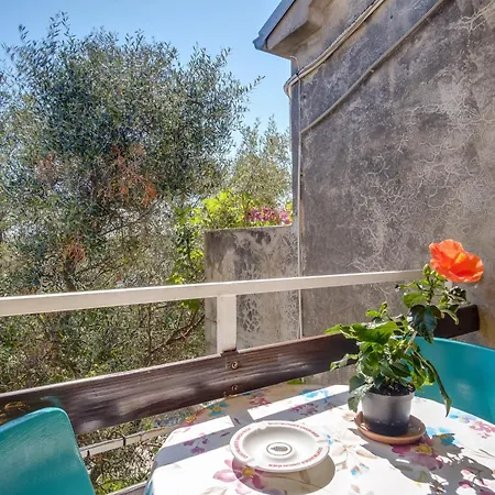 7942c Apartman