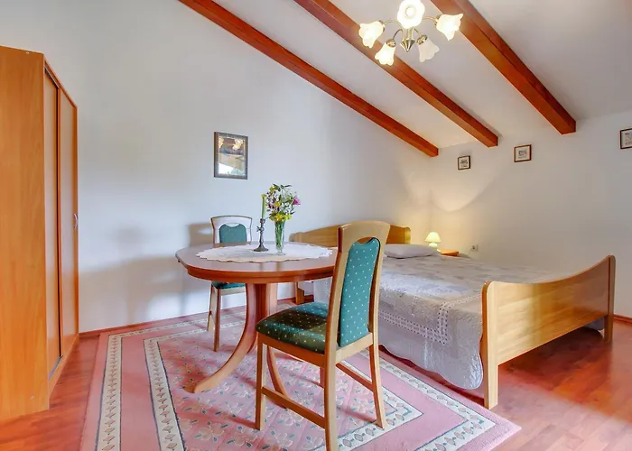 7942c * Mali Lošinj